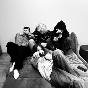 Album Не надейся from Aysee