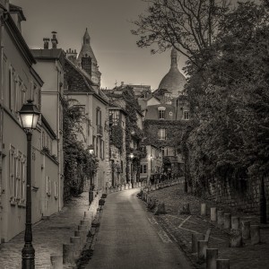 Listen to Walks in Paris song with lyrics from Screen Jazzmaster, Zmeyev