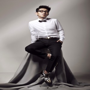 Dengarkan 不再沉睡 lagu dari 金志文 dengan lirik