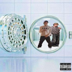 3kcal的專輯Clear the Vault (Explicit)