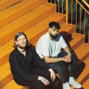 default playlist img