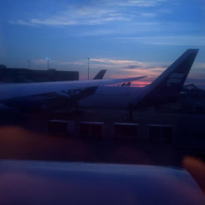 收聽LYU的Cat piss (feat. LNS Nick) (Explicit)歌詞歌曲