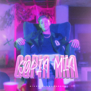 ดาวน์โหลดและฟังเพลง Copia Mia พร้อมเนื้อเพลงจาก Diego Llamazares