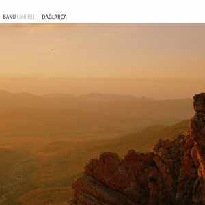 Listen to Toprak (Bonus Track) song with lyrics from Banu Kanıbelli
