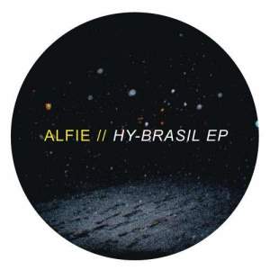 收聽ALFIE的Hy-Brasil歌詞歌曲
