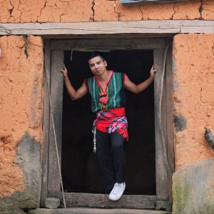 Album Khát Vọng Bình Lư from Tuấn Hồ
