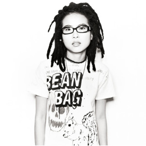 ดาวน์โหลดและฟังเพลง Aiko Aiko พร้อมเนื้อเพลงจาก Bean Bag