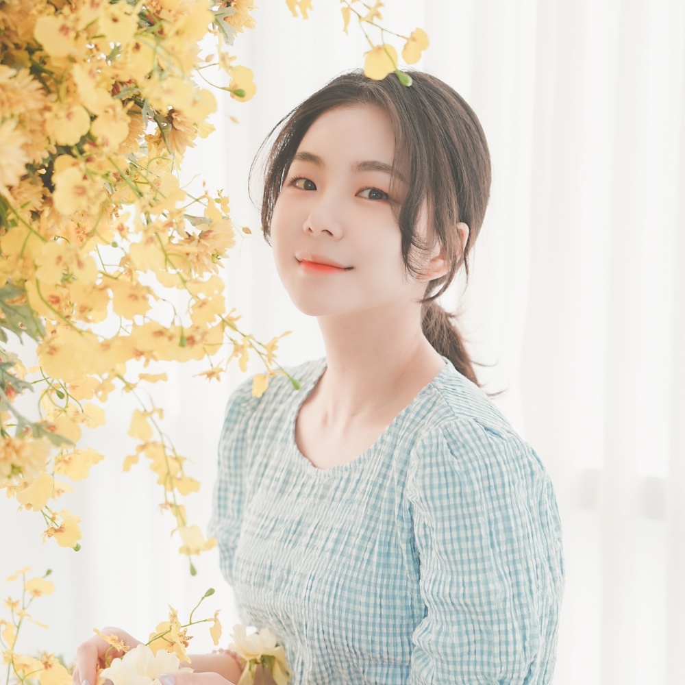 Ahn Ye Seul
