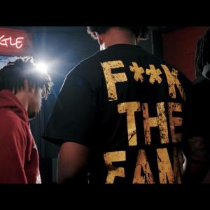 ดาวน์โหลดและฟังเพลง Let’s Do It! (Explicit) พร้อมเนื้อเพลงจาก r1sjugg