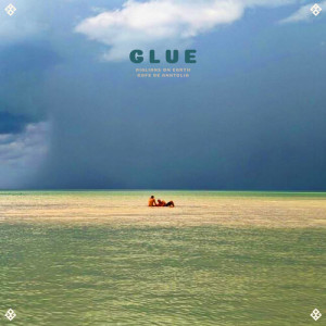 Album Glue oleh Rialians on Earth