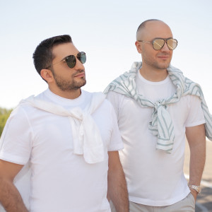 Listen to Sasna Par song with lyrics from Karen Sevak