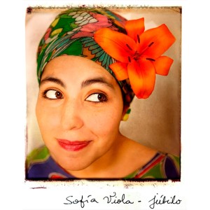Listen to Tecito Caliente song with lyrics from Sofía Viola