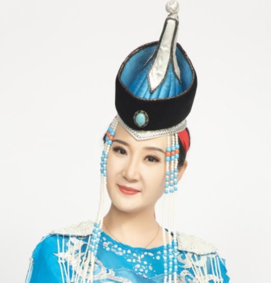 段彩云
