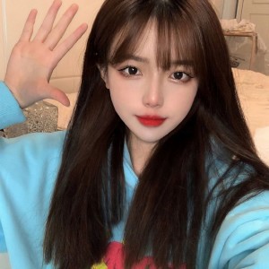 Dengarkan lagu 在你的身边 (温柔男声版) nyanyian 向南 dengan lirik