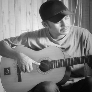 Dengarkan Lebuy lagu dari Yan dengan lirik