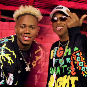 Listen to Oro (Explicit) song with lyrics from Mc Maicol