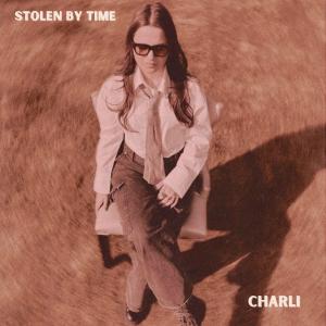 Charli的專輯stolen by time