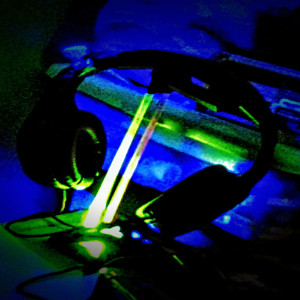 ดาวน์โหลดและฟังเพลง Out of my  mind (Explicit) พร้อมเนื้อเพลงจาก Dboii