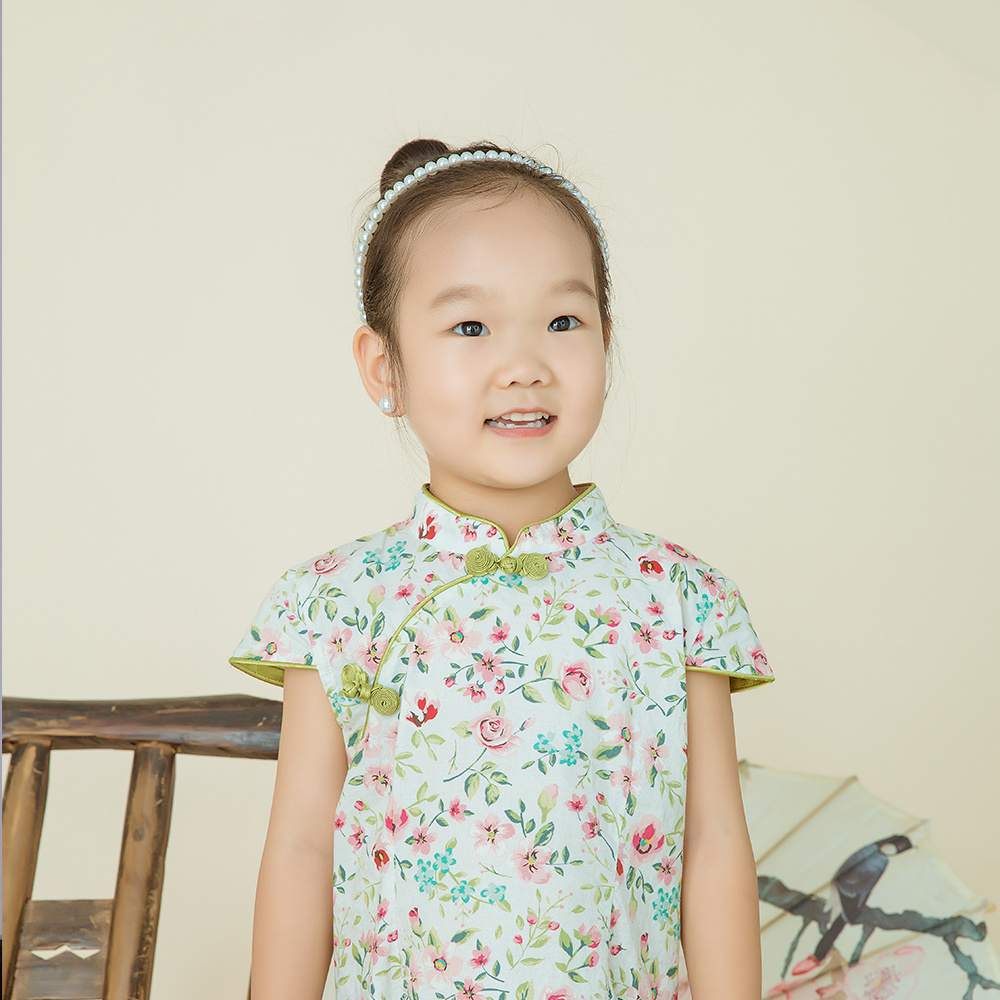 李时逸
