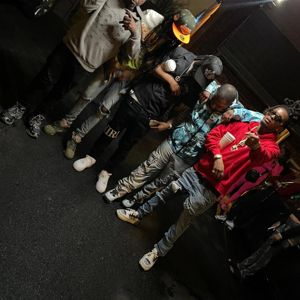 back 2 back (feat. doowop) (Explicit)