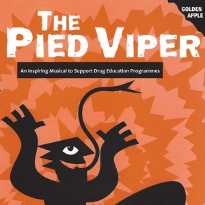 ดาวน์โหลดและฟังเพลง Cracking up Under the Strain พร้อมเนื้อเพลงจาก Golden Apple