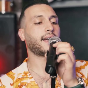 收聽Cheb Rami的Nti Ma3ndekch L'galb歌詞歌曲