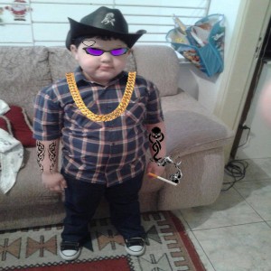 收聽Mat Days的Os Ultimos Romanticos歌詞歌曲