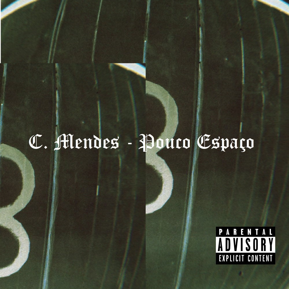 Pouco Espaço (Explicit)