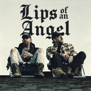 ดาวน์โหลดและฟังเพลง Lips of an Angel พร้อมเนื้อเพลงจาก Lakeview