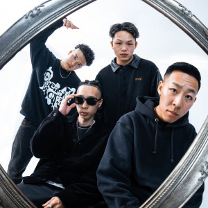 Listen to vision (feat. Jen9a, HIROMU & 壯) song with lyrics from JUS’MINE