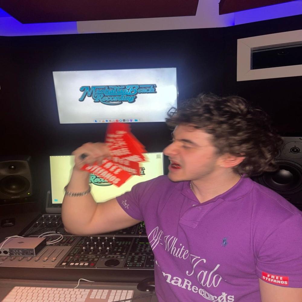 PLANT VS JUNKY (Explicit)