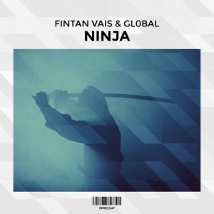 收聽Fintan Vais的Ninja歌詞歌曲