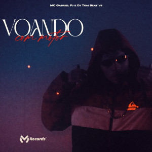 ดาวน์โหลดและฟังเพลง Voando Com Motor (Explicit) พร้อมเนื้อเพลงจาก Mc Gabriel PJ
