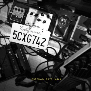 收聽Esteban Battilana的Moonshadows歌詞歌曲