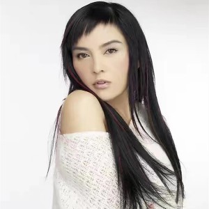 Dengarkan lagu 再吻我一次 (完整版) nyanyian 千百惠 dengan lirik