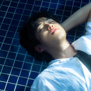 Listen to 헤엄 (swim) song with lyrics from JOOWON