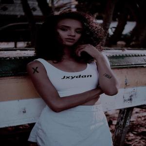 Listen to Detroit(feat. Marka) (Explicit) song with lyrics from Jxydan
