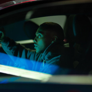 收听Parks的Greenlight歌词歌曲