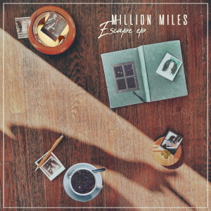 ดาวน์โหลดและฟังเพลง Dance With Me พร้อมเนื้อเพลงจาก Million Miles