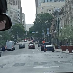 Dengarkan lagu Rearview Mirror (Explicit) nyanyian Tone dengan lirik