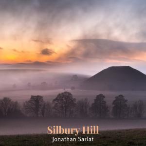 Silbury Hill dari Jonathan Sarlat
