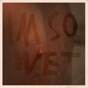 ดาวน์โหลดและฟังเพลง I'm So Wet พร้อมเนื้อเพลงจาก Avalanche Party