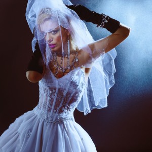 Listen to O Pihis song with lyrics from Traiana
