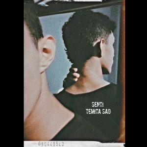 收听Senti的Temita triste歌词歌曲