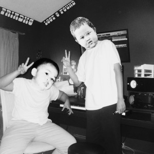 default playlist img