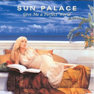 ดาวน์โหลดและฟังเพลง Round and Round พร้อมเนื้อเพลงจาก Sun Palace