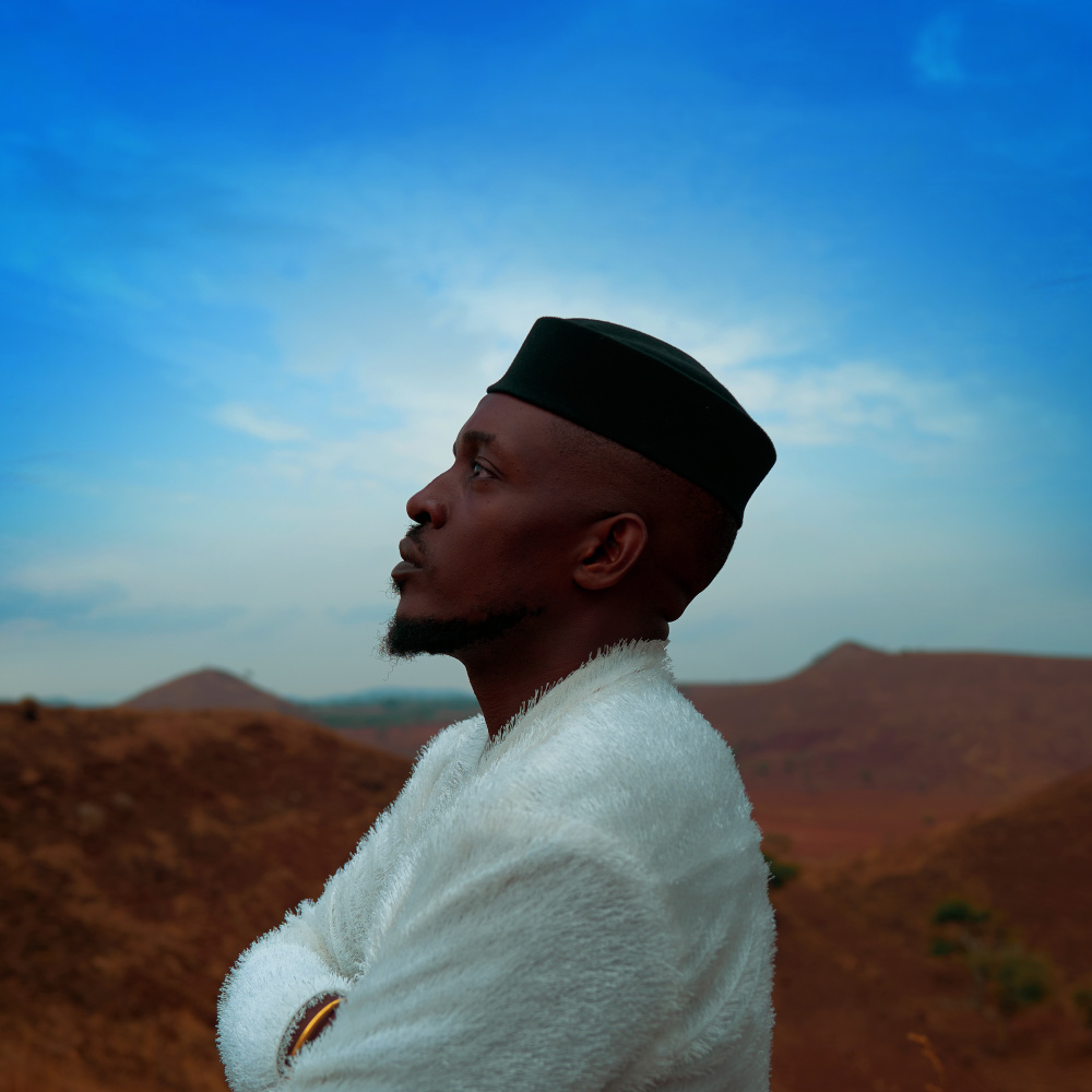 Soldier (feat. Tomi Owó) (Explicit)