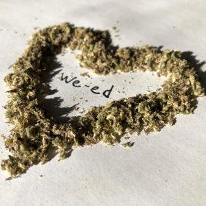 Listen to We-ed (Explicit) song with lyrics from Loon E Lou