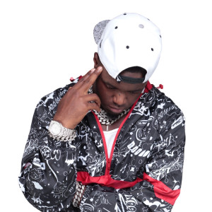 Listen to Make It Out song with lyrics from 4eva