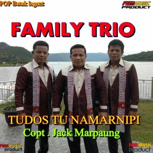 ดาวน์โหลดและฟังเพลง Tudos Tunamarnipi พร้อมเนื้อเพลงจาก FAMILY TRIO